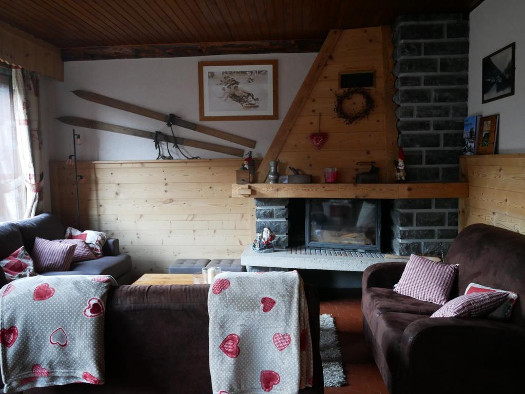 Chambre D'Hote L'Etringa Châtel Esterno foto